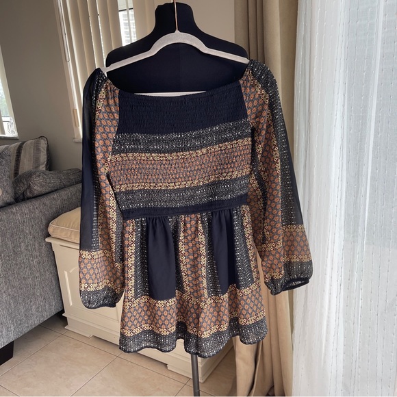 American Rag Cie Long Sleeve Smocked Romper M - Picture 2 of 4